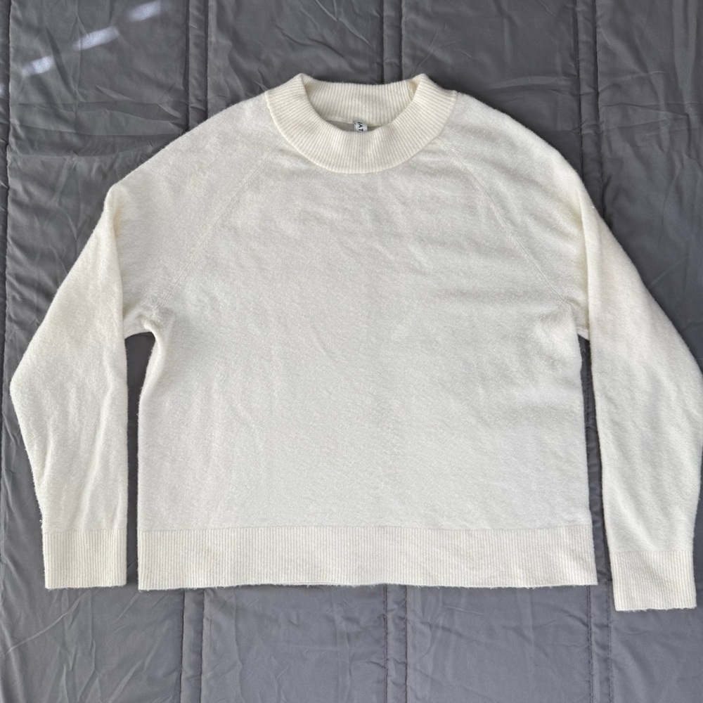 Athleta Merino Wool Cream Ivory Mock Neck Sweater Large Cozy Knit